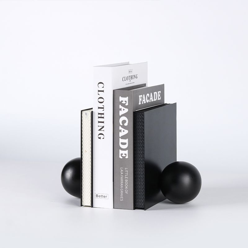 Serre-livres métalliques noirs et blancs